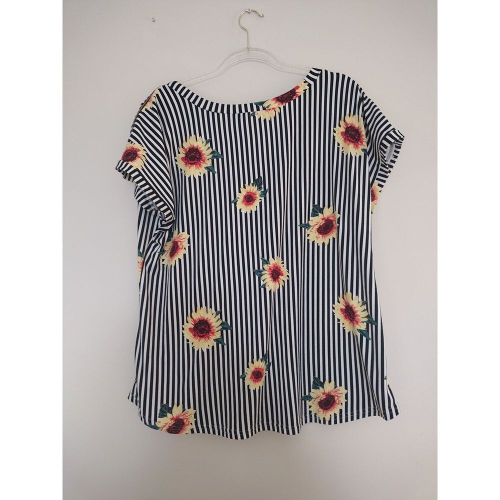 BAE City Blouse Women 2X Multicolor‎ Striped Floral V Neck Zippers on Shoulders - Picture 7 of 7